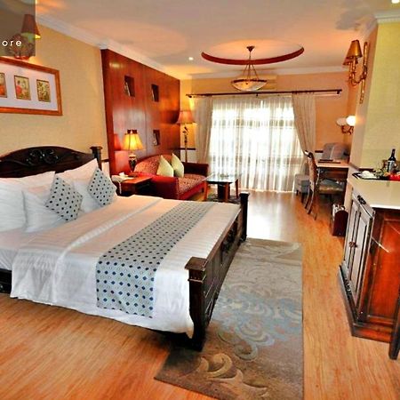 S79 Hoa Huong Duong Hotel 胡志明市 外观 照片